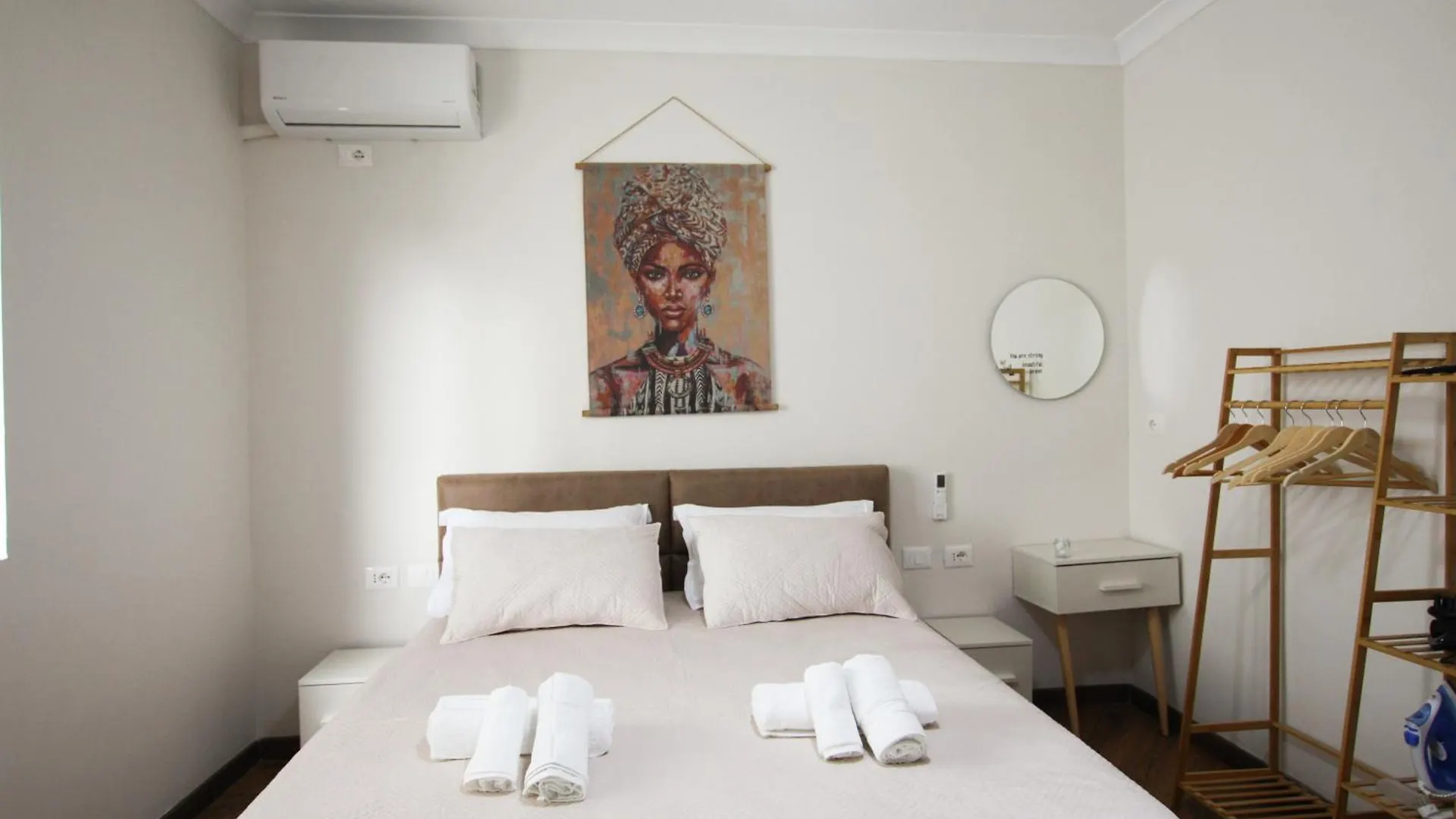 Villa Reve De Tirana 3*,