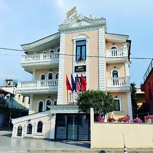 Hotel Sr99, Tirana